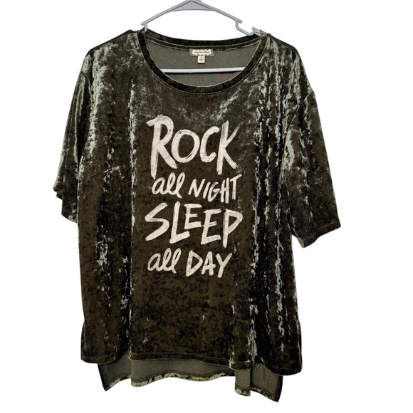 2/$25 Eyeshadow Buckle Green Juniors Rock All Day Velvet Grunge Festival Top XL - Picture 2 of 13